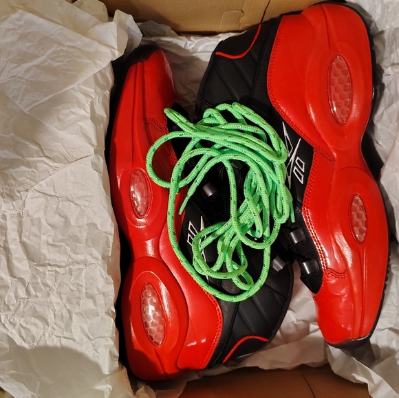 Allen Iverson sneakers - Picture 9 of 11